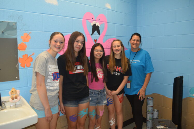 Warwood Middle School Is ‘Jazzing Up the Stalls’